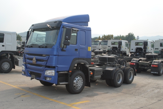 Sprzedaj ciężarówkę ciągnącą Sinotruk z normą emisji Euro 2 5600x2300x1500