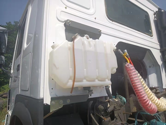 Wyrób z drugiej ręki Sinotruk HOWO Traktor Truck Head z certyfikatem ISO