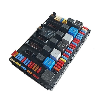 Sinotruk HOWO Wg9716582301 Pudełko łącznikowe elektryczne-pudełko bezpiecznikowe do trwałej budowy