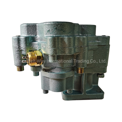 Sinotruk HOWO 371 Pto Dump Truck Power Take Off Assembly Wg9700290150 z przednią oś