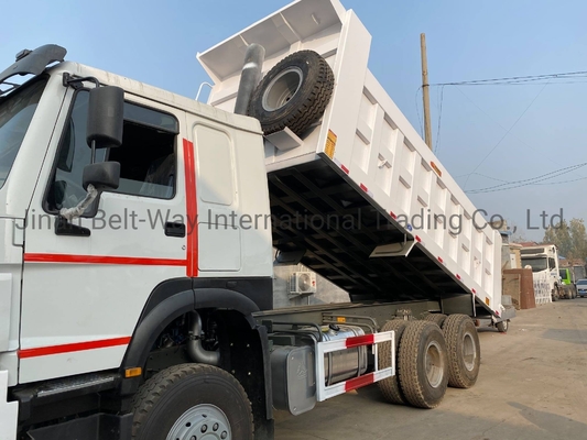 Polityka zwrotu kosztów Sinotruk HOWO dump truck 371HP 25-30 Ton ładowanie 5,4m manualna skrzynia biegów