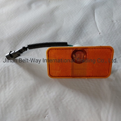 Sinotruk HOWO Części ciężarówki Lampa boczna Wg9100720012/2 Doskonała funkcjonalność